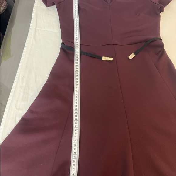 Dynamite Pencil Women's Dress V-Neck Cap Sleeve Raised Waist Bodycon Sheath M - Picture 11 of 13